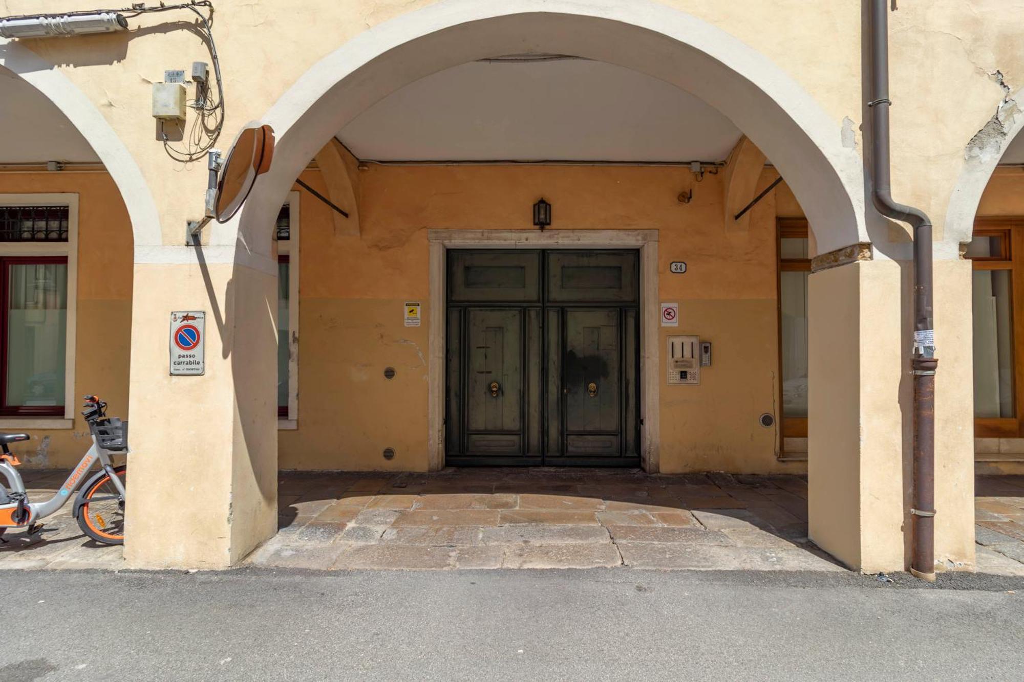 Апартаменти Casa Charleston In Palazzo Nobiliare Al Duomo Падуя Екстер'єр фото